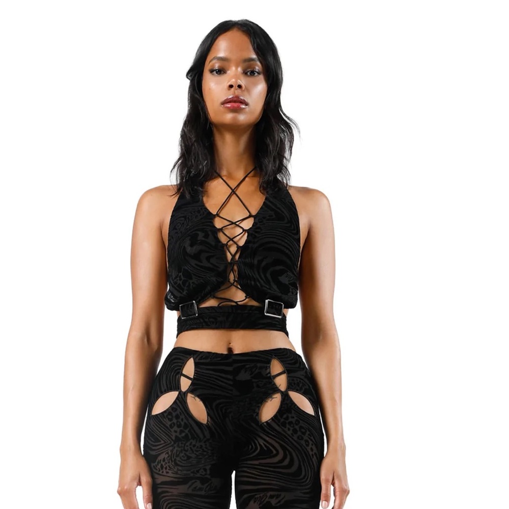 I am Gia Black Top - Picture 2 of 4
